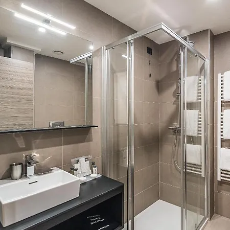 ホテル Bb Smarthotel Duomo ミラノ